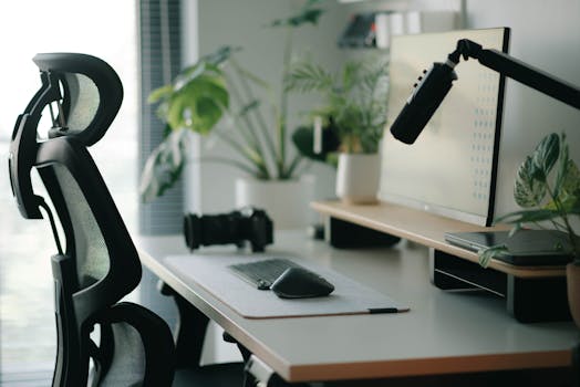 Ergotron LX Dual Stacking Arm (for any pair)